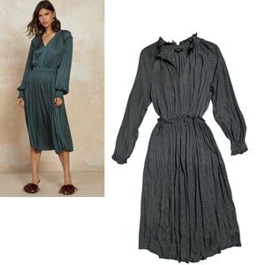 CURRENT AIR ANTHROPOLOGIE Long Sleeve Zebra Jacquard Midi Dress XS